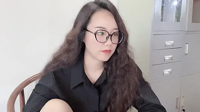 Yueyue-788 online show from April 8, 6:02 am