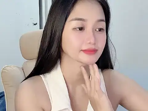 AmyLinee 1 online show from June 2, 5:53 am