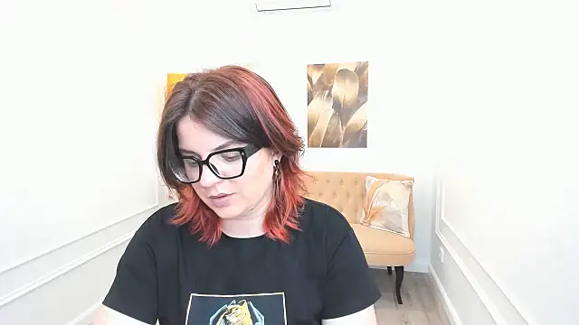 AmeliaDateri online show from May 4, 10:44 am