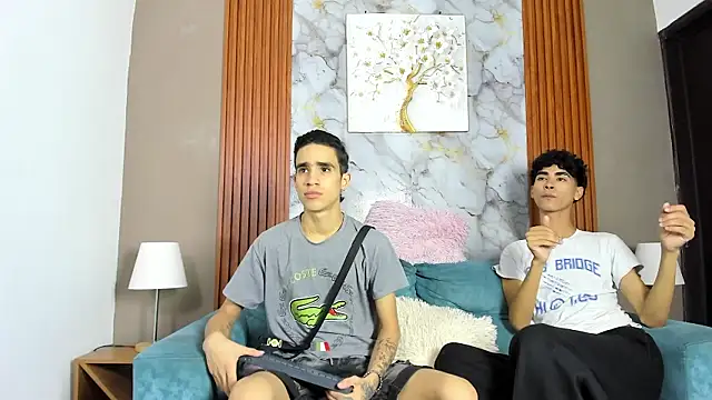 NAUGHTY BOYS1 online show from April 5, 8:17 pm