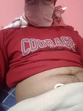 Snapshot of Your_man_King chatting on March 16, 7:18 pm Your man King online show from March 16, 7:18 pm