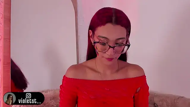 VioletWinters online show from July 4, 3:35 am