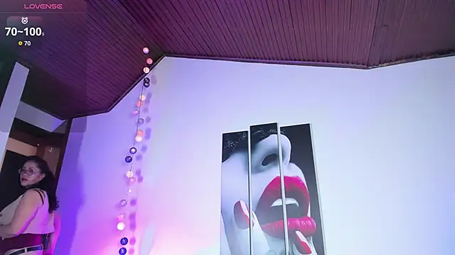 Mariia Paulaa online show from March 18, 2:26 am