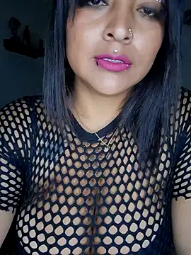 Sarah-917 online show from June 13, 5:11 pm