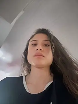 Snapshot of Ariaferrer chatting on July 10, 3:58 pm Ariaferrer online show from July 10, 3:58 pm