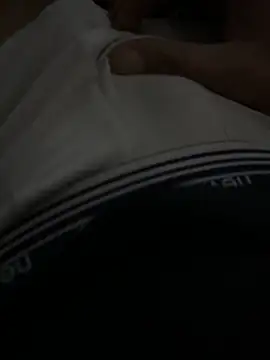 jeromelightskin5 online show from March 17, 1:21 am