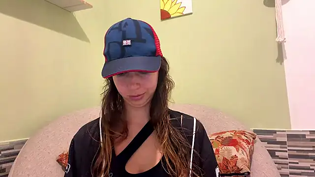 Julieta Jol online show from April 30, 1:28 pm