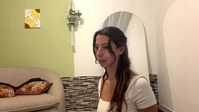 Julieta Jol online show from May 12, 1:41 pm