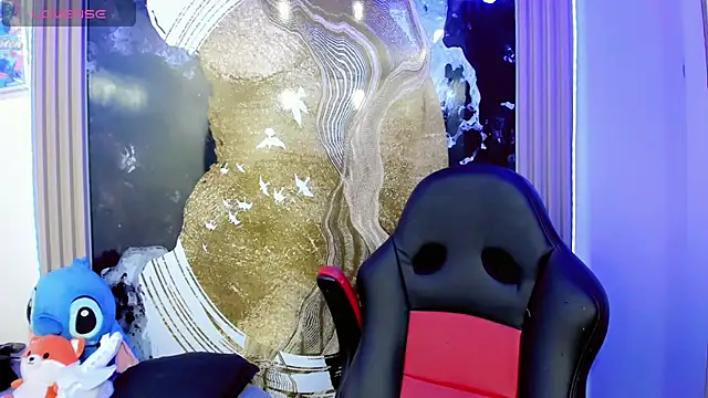 Snapshot of Tiffany_Velanyer__ chatting on August 5, 3:53 am Tiffany Velanyer online show from August 5, 3:53 am