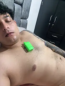 Niccolo Noir online show from April 14, 10:32 am