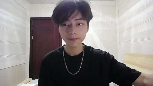 Snapshot of XX-XIUXIU chatting on April 26, 12:47 pm XX-XIUXIU online show from April 26, 12:47 pm