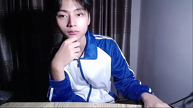 XX-XIUXIU online show from June 21, 4:20 pm
