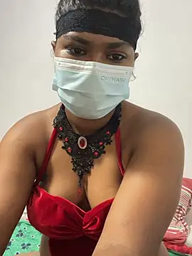 Snapshot of honeyi_babe chatting on July 12, 5:53 am honeyi babe online show from July 12, 5:53 am