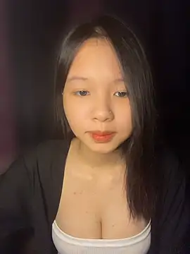 Snapshot of Link-mii chatting on July 9, 4:33 pm Link-mii online show from July 9, 4:33 pm