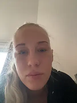 LeniMaria online show from March 21, 5:05 pm