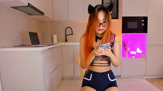 asian loverpop online show from August 5, 3:31 am