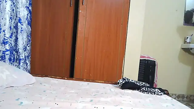 mutshekw online show from July 17, 8:54 am