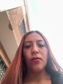 Snapshot of Queen_Scatlett chatting on April 28, 11:37 am Queen Scatlett online show from April 28, 11:37 am