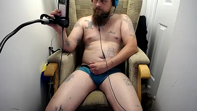 nobbyfilth91 online show from July 23, 7:45 pm
