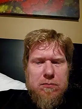 Snapshot of BlondeBeardHoney chatting on March 22, 7:34 am BlondeBeardHoney online show from March 22, 7:34 am