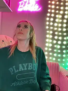 laurenlotus online show from July 15, 1:22 am