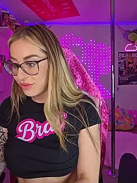 laurenlotus online show from August 5, 1:08 am