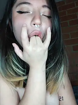 Petite CherryX online show from May 16, 2:19 am