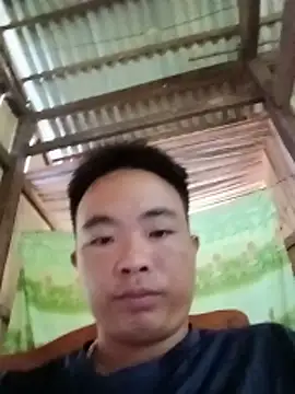 boy-pho- online show from June 18, 3:18 am