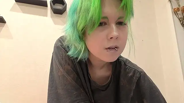LittleKittenStar online show from June 19, 10:13 pm