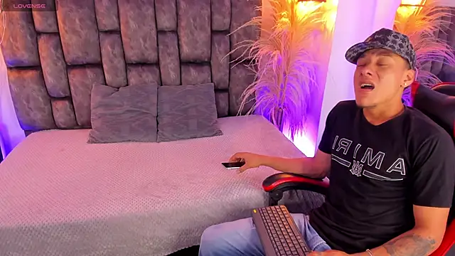 buda cataleya online show from April 30, 11:27 am