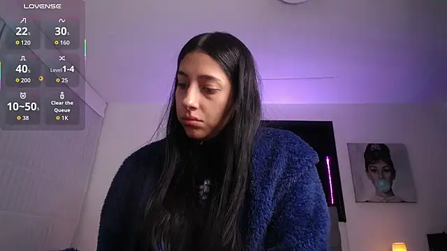 Melannyy V online show from April 27, 12:36 pm