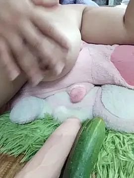Bigboobs909 online show from May 13, 7:50 am