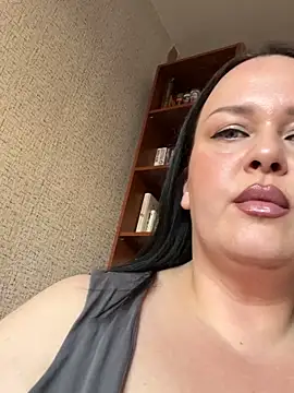 Snapshot of Katyusha_Belly chatting on March 19, 11:14 am Katyusha Belly online show from March 19, 11:14 am