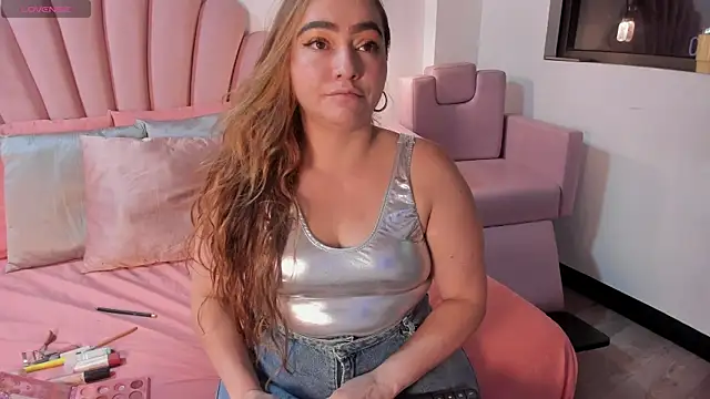 SabrinaVantress online show from August 4, 4:04 am