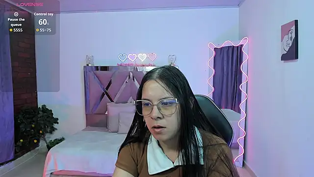 Cristy tay online show from April 23, 11:42 am