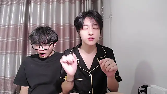 Snapshot of XIAOZHU-01 chatting on July 12, 12:51 pm XIAOZHU-01 online show from July 12, 12:51 pm