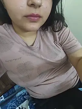 neelam rawat online show from May 18, 9:53 pm