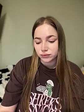 milana millka online show from March 27, 9:42 am