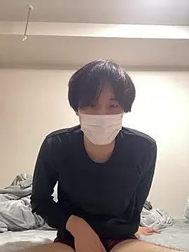 Snapshot of youta200 chatting on March 23, 11:14 am youta200 online show from March 23, 11:14 am