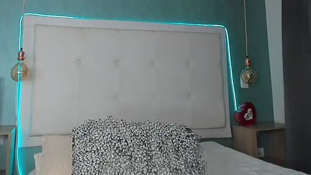mia gomez7 online show from July 17, 1:29 pm