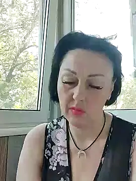 HelgaDennis online show from July 15, 5:34 am