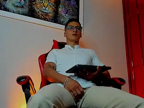 Snapshot of Dominus_Alpha chatting on March 20, 7:24 am Dominus Alpha online show from March 20, 7:24 am