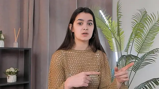 LuciKardos online show from March 20, 12:21 pm