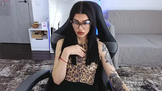 Snapshot of AnacondaOnn chatting on March 21, 11:15 am AnacondaOnn online show from March 21, 11:15 am