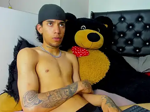 Ryder-Stone online show from May 26, 8:38 pm