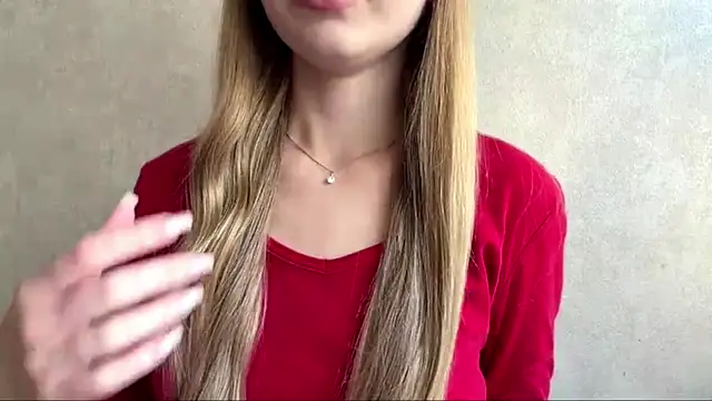 CarolineNine online show from July 11, 2:09 pm