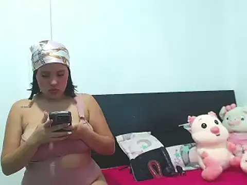 BambiHester online show from April 2, 4:21 am