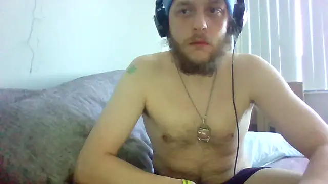 Snapshot of alejandro69420 chatting on April 18, 5:39 pm alejandro69420 online show from April 18, 5:39 pm