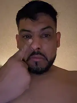 Snapshot of chu- chatting on March 29, 6:35 am chu- online show from March 29, 6:35 am