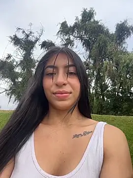 Velunett 19 online show from April 5, 9:45 pm